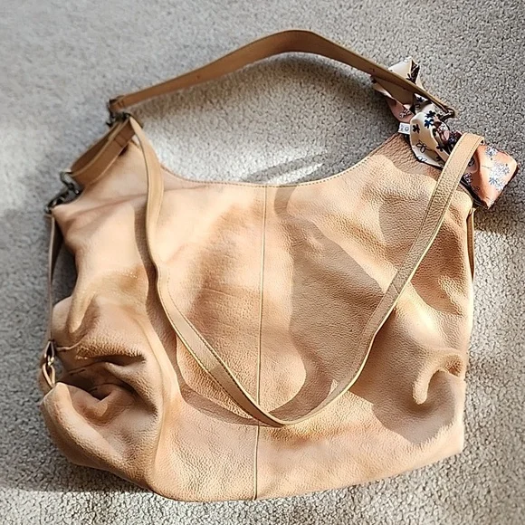 We The Free Sabine Slouchy Bag Washed Toffee Color - Picture 4 of 11